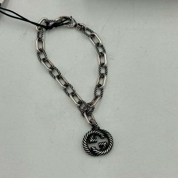 Women’s Gucci, interlocking G twisted charm sterling silver bracelet 925 Italy - Picture 2 of 12
